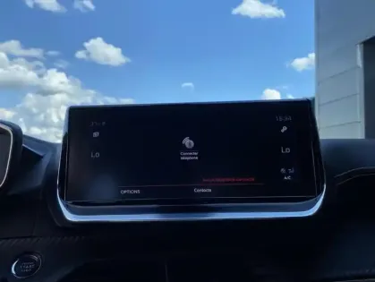 Photo 9 Peugeot 208 II Puretech 100 S&S EAT8 GT Line