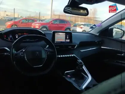 Photo 13 Peugeot 3008  1.2 PureTech 130ch S&S Allure