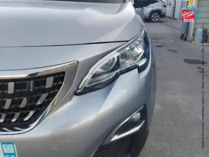 Photo 11 Peugeot 3008  1.2 PureTech 130ch S&S Allure