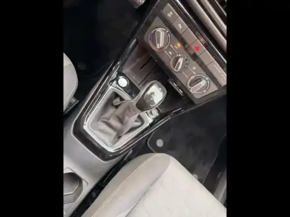 Photo 12 Volkswagen T-cross  1.0 TSI 116ch VW Edition