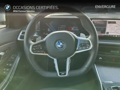 Photo 20 BMW Serie 3 Série 3 Touring 330eA 292ch M Sport