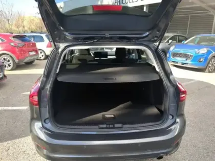 Photo 17 Ford Focus  SW 1.0 EcoBoost mHEV 125ch Titanium X Business