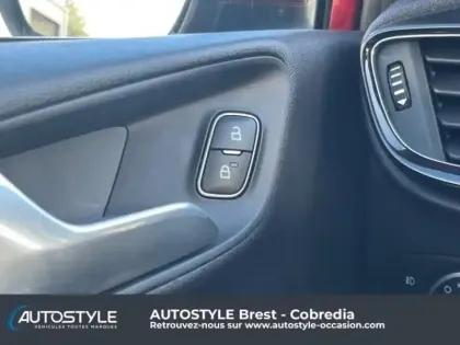 Photo 28 Ford Fiesta  1.0 EcoBoost 100ch Stop&Start Titanium 5p