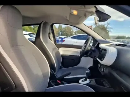 Photo 9 Renault Twingo  E-Tech Electric Zen R80 Achat Intégral - 21MY