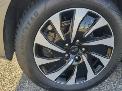 Photo 17 Ford Focus  1.0 Flexifuel mHEV 125ch Titanium X Business