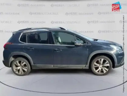 Photo 10 Peugeot 2008 Gén. I Ph2 Allure 5