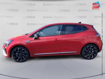 Photo 8 Renault Clio  1.6 E-Tech 145ch full hybrid esprit Alpine - 24  GPS Camera