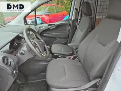 Photo 38 Ford Transit Courier  1.5 TDCI 100ch Stop&Start Trend Business