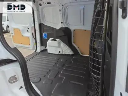 Photo 39 Ford Transit Courier  1.5 TDCI 100ch Stop&Start Trend Business