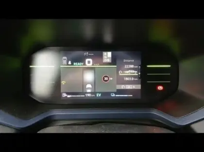 Photo 14 Dacia Duster  1.6 hybrid 140ch Journey