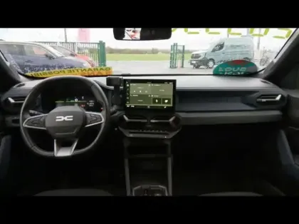 Photo 8 Dacia Duster  1.6 hybrid 140ch Journey