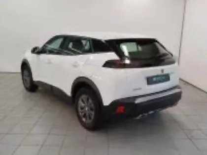 Photo 6 Peugeot 2008  1.2 PureTech 130ch S&S Active EAT8