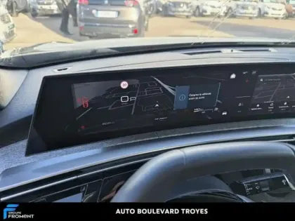 Photo 24 Peugeot 3008  1.2 Hybrid 145ch Allure e-DCS6