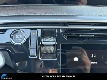 Photo 28 Peugeot 3008  1.2 Hybrid 145ch Allure e-DCS6