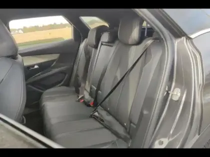 Photo 10 Peugeot 3008  1.5 BlueHDi 130ch S&S GT EAT8