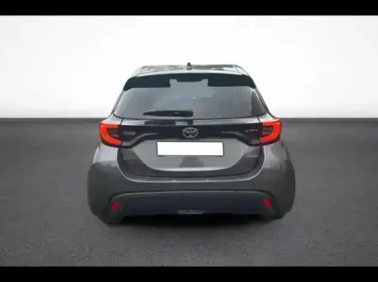 Photo 4 Toyota Yaris  116h Design Pack 5p MC24