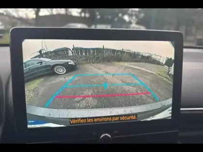 Photo 13 Toyota Yaris  116h Design Pack 5p MC24