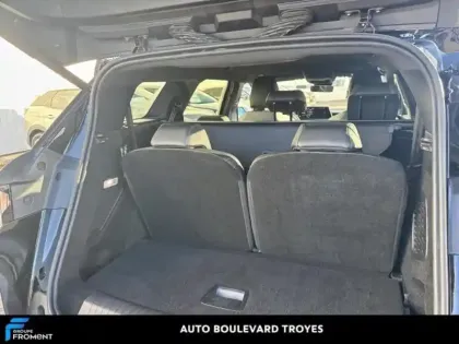 Photo 5 Peugeot 5008  Hybrid 136ch GT e-DCS6