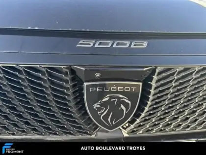 Photo 14 Peugeot 5008  Hybrid 136ch GT e-DCS6