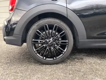 Photo 20 Mini Mini  5 Portes Cooper S 178ch Edition Camden BVA7