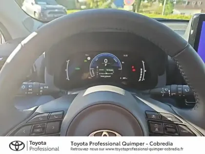 Photo 12 Toyota Yaris  116h Design 5p MY25