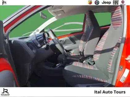 Photo 8 Citroën C1  VTi 72 S&S Feel 5p/1ère MAIN