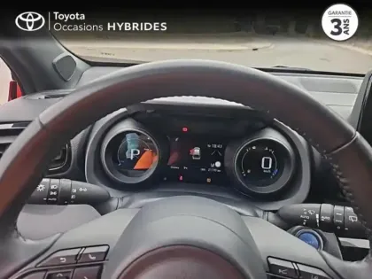 Photo 9 Toyota Yaris  Cross 116h Design Pack Cargo