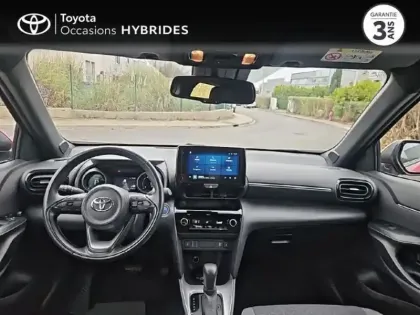 Photo 6 Toyota Yaris  Cross 116h Design Pack Cargo