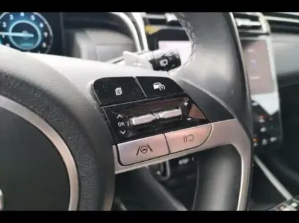 Photo 13 Hyundai Tucson  1.6 T-GDi 230ch Hybrid Creative BVA6