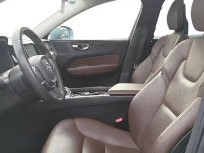 Photo 6 Volvo Xc60  T8 Twin Engine 320 + 87ch Business Geartronic