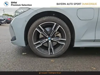 Photo 11 BMW Serie 3 Série 3 Touring 330eA 292ch