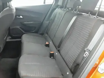 Photo 31 Peugeot 2008  PureTech 100 S&S BVM6