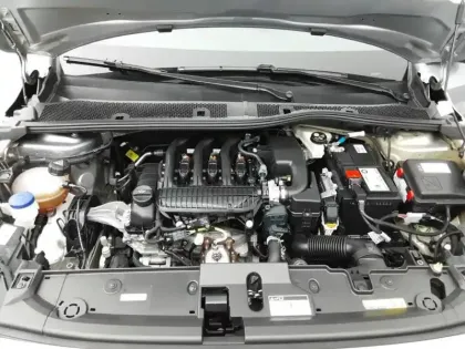 Photo 11 Peugeot 208  PureTech 75 S&S BVM5