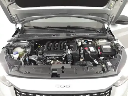 Photo 40 Peugeot 208  PureTech 75 S&S BVM5