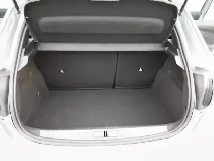 Photo 13 Peugeot 208  PureTech 75 S&S BVM5