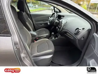 Photo 27 Renault Captur  TCe 150 Energy EDC