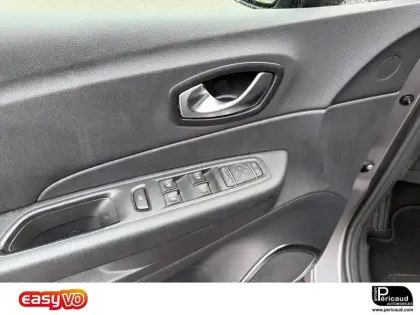 Photo 32 Renault Captur  TCe 150 Energy EDC