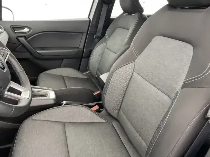 Photo 10 Renault Captur  E-Tech 145 - 21