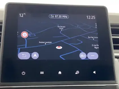 Photo 14 Renault Captur  E-Tech 145 - 21