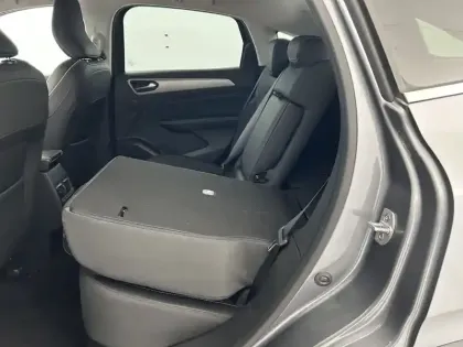 Photo 37 Renault Arkana  TCe 140 EDC FAP - 21B