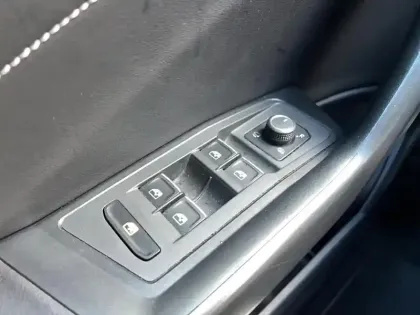 Photo 11 Volkswagen T-roc  1.5 TSI EVO 150 Start/Stop DSG7