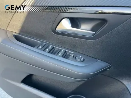 Photo 73 Peugeot 208  Hybrid 100 e-DCS6