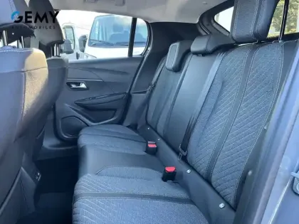 Photo 47 Peugeot 208  Hybrid 100 e-DCS6