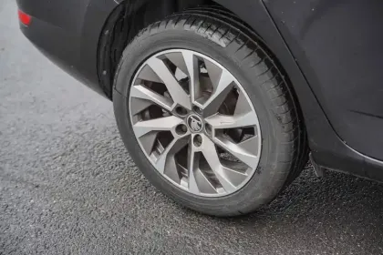 Photo 8 Skoda Fabia  Combi 1.0 TSI 95 ch DSG7