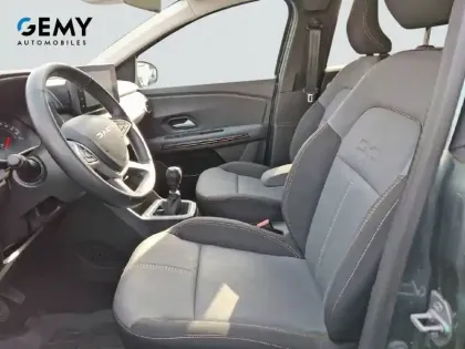 Photo 8 Dacia Jogger  ECO-G 100 5 places