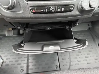 Photo 26 Peugeot Boxer E- FGN 3.5 T L3H2 MAXI HD 270CH BAT 110 KWH