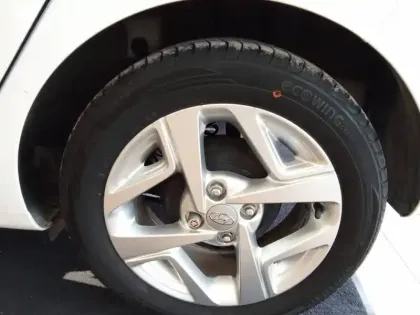 Photo 17 Hyundai I10  1.2 84