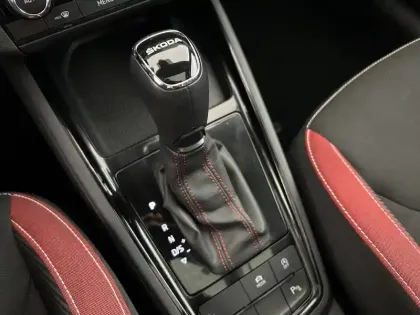 Photo 12 Skoda Kamiq  1.0 TSI Evo 110 ch DSG7