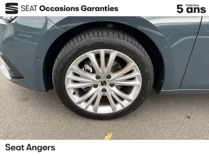 Photo 9 Seat Leon  1.5 eTSI Hybrid 115 DSG7