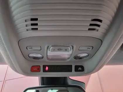 Photo 26 Citroën C3 Aircross  PureTech 110 S&S BVM6